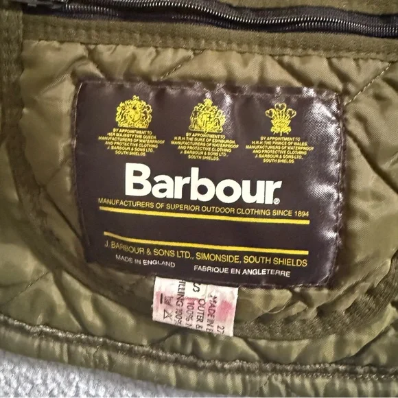 Barbour Green Lightweight Quilted Jacket with Corduroy Collar - Picture 5 of 7